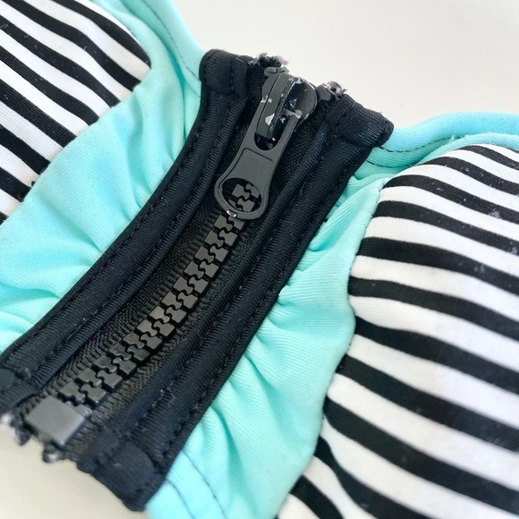 Arizona Jean Co. Convertible Halter Bikini Top - Picture 5 of 12